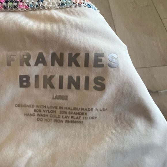 Frankie's Bikinis Floral Cinched Strapless Bandeau Bikini Top size L - Picture 6 of 8